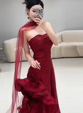 Gorgeous Sheath Strapless Burgundy Satin Prom Dresses Formal Summer Wedding Guest Dresses Wedding Guest Outfits With Scarf HZ1214