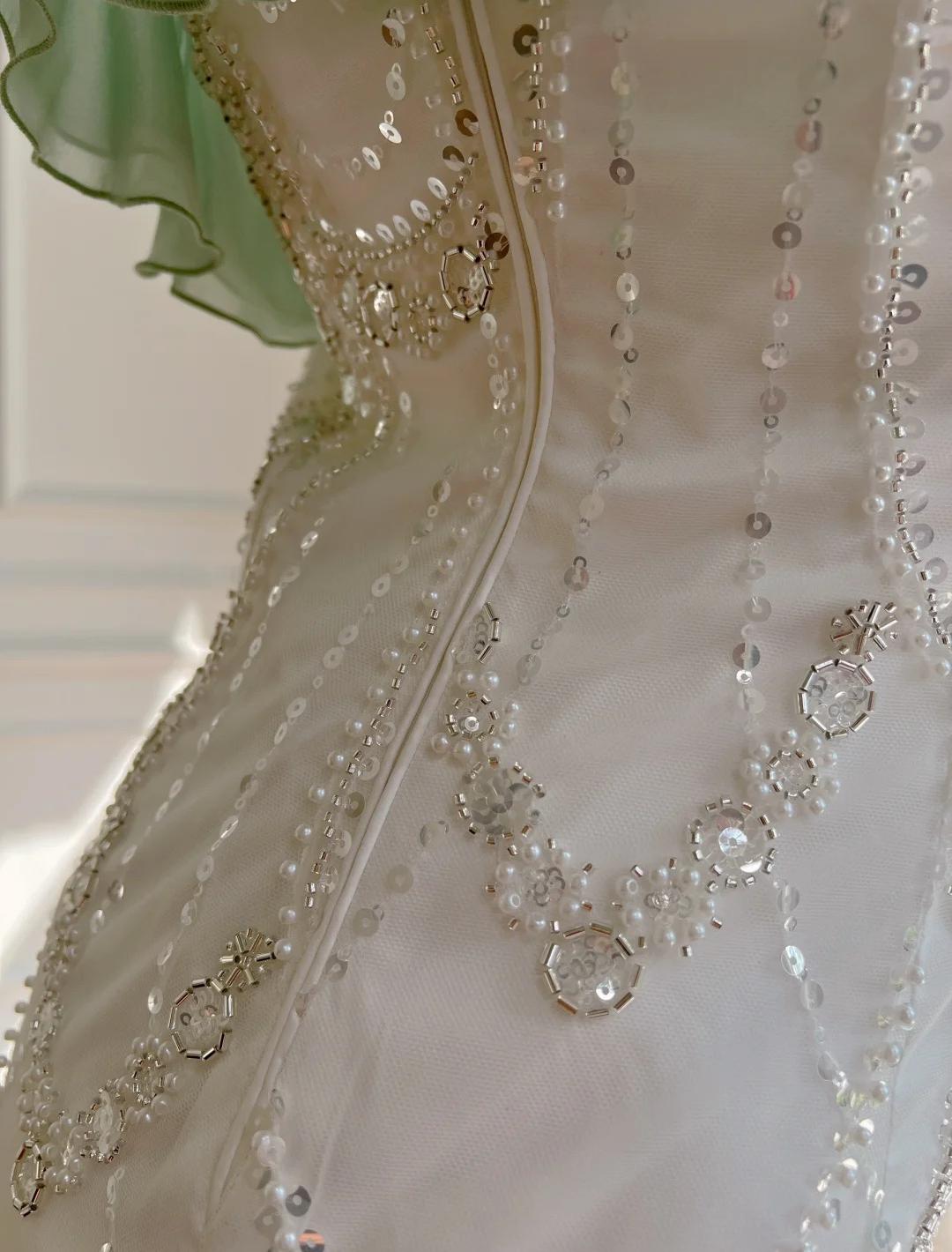 Fairytale Mint Green Spaghetti Straps Chiffon Ruffled Prom Dresses Shiny Beaded Sequined Backless Evening Dresses HZ1108