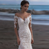 Long Sleeves Mermaid Tulle Wedding Dress Elegant V-Neck Lace Appliques Illusion Back With Button Bridal Gown Custom Made