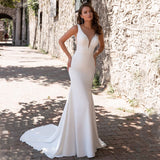 Mermaid Wedding Dresses Sheer V-Neck Sleeveless Crystal Sweep Train Elegant Satin Bridal Gown With Button Back 2023