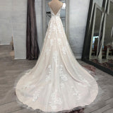 Elegant Light Champagne A-Line Lace Appliques Wedding Dress V-Neck Sleeveless Beading Bridal Gown Ivory Spagetti Straps Open